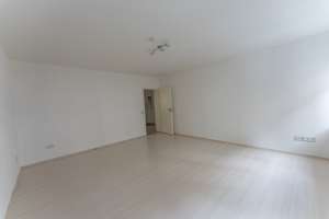 3 Zimmer in heller freundlicher zentraler Lage (Neckartor)- bezugsfrei auch WG-geeignet – Hallbergerstr. 6, 70190 Kernerviertel, Stuttgart – Vorschaubild 4