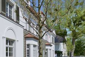 CHARMANTES TRAUMHAUS IN RUHIGER BESTLAGE! – Die vollständige Adresse der Immobilie erhältst du vom Anbieter., 81925 Herzogpark, München – Vorschaubild 2