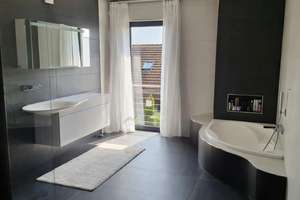 Repräsentativer Bauhaus Stil mit gehobener Ausstattung – Die vollständige Adresse der Immobilie erhältst du vom Anbieter., 55469 Simmern/Hunsrück – Vorschaubild 8