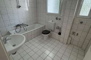 Renovierte 3-Zimmer Wohnung in Holsterhausen+ großzügiger Wohnküche – Planckstraße 92, 45147 Holsterhausen, Essen – Vorschaubild 7