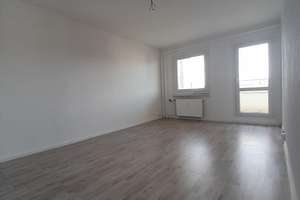 Lichtdurchflutete  3- Zimmerwohnung in Dresden Strehlen zu vermieten !