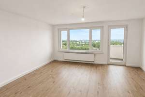TOP SANIERT! 1 Raum Wohnung mit Balkon und schönem Ausblick