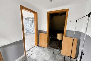 Großzügiges Wohnhaus mit ca. 220 m², 600 m2 Garten und viel Gestaltungspotenzial – Die vollständige Adresse der Immobilie erhältst du vom Anbieter., 41542 Dormagen – Vorschaubild 23