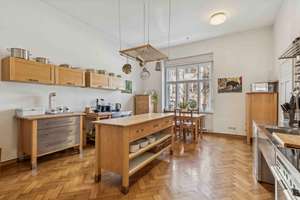 Architektonisches Highlight - luxuriöse Altbauwohnung im Herzen von Augsburg – Die vollständige Adresse der Immobilie erhältst du vom Anbieter., 86150 Bahnhofs-, Bismarckviertel, Augsburg – Vorschaubild 8