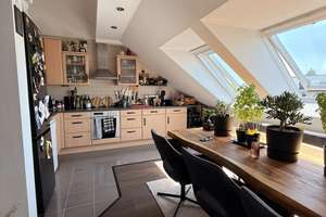 Besondere 3-Zimmer-Dachgeschosswohnung mit Empore, Dachloggia in Duisburg-Rumeln – Die vollständige Adresse der Immobilie erhältst du vom Anbieter., 47239 Rumeln-Kaldenhausen, Duisburg – Vorschaubild 2