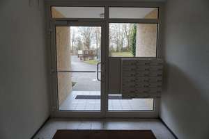 Top gepflegte 2 Zimmer Wohnung mit Loggia - für Eigennutzer/Kapitalanleger – Die vollständige Adresse der Immobilie erhältst du vom Anbieter., 70565 Fasanenhof, Stuttgart – Vorschaubild 9