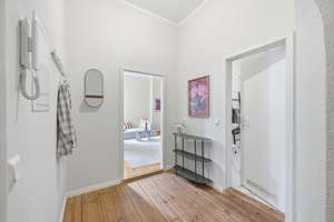 Altbau-Charme im Prenzlauer Berg - helle 2-Zimmerwohnung nahe Kollwitzplatz – Esmarchstraße 8, 10407 Prenzlauer Berg, Berlin – Vorschaubild 7