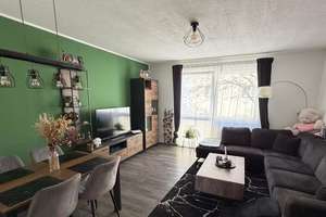 Gepflegte 3-Zimmer-Wohnung mit Balkon, Garage und Einbauküche in Essen-West