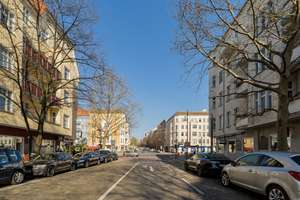 From 01.04 Amazing, bright flat in Prenzlauer Berg with balcony – Die vollständige Adresse der Immobilie erhältst du vom Anbieter., 10407 Prenzlauer Berg, Berlin – Vorschaubild 30