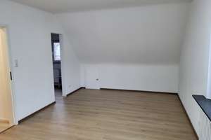 Stilvolle 1‑Zimmerwohnung, frisch renoviert, inkl. Möblierung & Lichtkonzept in Hagen-Hohenlimburg – Oststraße 16, 58119 Hohenlimburg (Ortsteil), Hagen – Vorschaubild 8