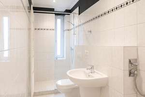 Bezugsfreier Altbau mit Aufzug & Stuck – Die vollständige Adresse der Immobilie erhältst du vom Anbieter., 10627 Charlottenburg, Berlin – Vorschaubild 7