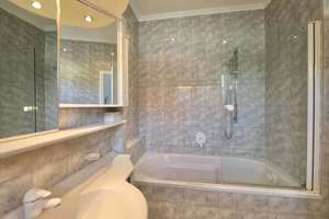 Property thumbnail 24