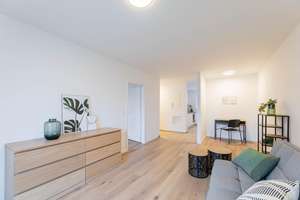 Ab 01.03. frei - moderne 2-Zimmer Wohnung mit Balkon in Nürnberg-Rangierbahnhof-Siedlung – Saturnweg 23, 90471 Rangierbahnhof-Siedlung, Nürnberg – Vorschaubild 1
