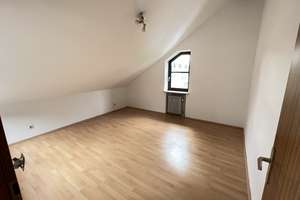 Mehrfamilienhaus / Generationenhaus in ruhiger Lage – Die vollständige Adresse der Immobilie erhältst du vom Anbieter., 82110 Germering – Vorschaubild 10