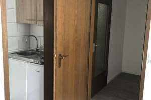 Geschmackvolle Wohnung mit einem Raum und EBK in Stuttgart – Die vollständige Adresse der Immobilie erhältst du vom Anbieter., 70182 Heusteigviertel, Stuttgart – Vorschaubild 3