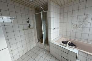 Gemütliche Maisonette-Wohnung mit Balkon in ruhigem 3-Parteienhaus – Die vollständige Adresse der Immobilie erhältst du vom Anbieter., 46236 Stadtmitte, Bottrop – Vorschaubild 10