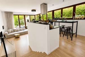 Außergewöhnliches Loft-Haus in Bestlage von Oberkassel – mit zwei Tiefgaragenstellplätzen – Die vollständige Adresse der Immobilie erhältst du vom Anbieter., 40545 Oberkassel, Düsseldorf – Vorschaubild 4