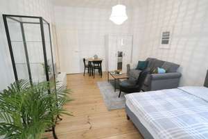 Möbliertes 1 Zimmer Apartment mit Balkon - Nähe Alexanderplatz – Heinrich-Roller-Str. 26, 10405 Prenzlauer Berg, Berlin – Vorschaubild 5
