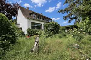 Ansprechendes & solides Ein- bis Zweifamilienhaus auf einem Eckgrundstück in bester Lage – Die vollständige Adresse der Immobilie erhältst du vom Anbieter., 30559 Kirchrode, Hannover – Vorschaubild 2