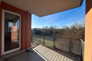 Charmante 3-Zimmer-Wohnung mit Sonnenbalkon – Ihr neues Zuhause in Reutlingen – Pestalozzistraße 93, 72762 Reutlingen-Mitte, Reutlingen – Vorschaubild 3