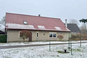 HORN IMMOBILIEN ++ freistehendes Einfamilienhaus in Pasenow bei Woldegk – Die vollständige Adresse der Immobilie erhältst du vom Anbieter., 17348 Woldegk – Vorschaubild 12