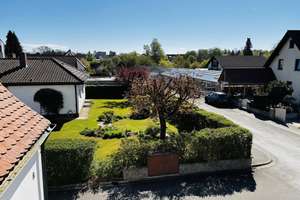 Frisch modernisiertes 1-2 Fam.-Wohnhaus mit mehreren Hallen/Garagen im stadtnahen Grün, Nfl. 900m² – Die vollständige Adresse der Immobilie erhältst du vom Anbieter., 97437 Haßfurt – Vorschaubild 8