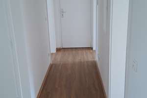 Zuhause mit 3 Zimmern und Balkon in Regensburg – Brahmsstr. 56, 93053 Galgenberg, Regensburg – Vorschaubild 2