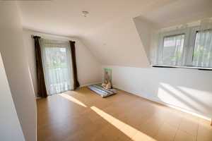 Einfamilienhaus für Handwerker in toller und ruhiger Lage – Wallrothstraße 2, 23623 Ostholstein (Kreis) – Vorschaubild 4