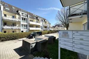 "Wohnen mit Süd-West-Terrasse: 2-Zimmer-EG-Wohnung mit Carport-Stellplatz in ruhiger Wohnparklage" – Am Eichenhof 8, 9247 Röhrsdorf, Chemnitz – Vorschaubild 5