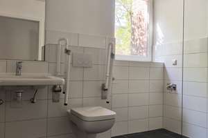 Rollstuhlfahrer aufgepasst: Schöne 2-Zimmer-Wohnung mit Balkon für Senioren – Sukoring 6, 24107 Suchsdorf, Kiel – Vorschaubild 6