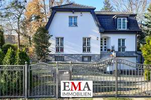 Wohnen mit Stil: Architektenvilla mit Tiefgarage und unvergleichlichem Charme! – Die vollständige Adresse der Immobilie erhältst du vom Anbieter., 14612 Falkensee – Vorschaubild 1