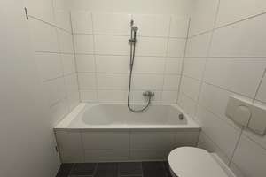 NEU | 4-Zimmerwohnung mit zwei Balkone am S-Bhf. Adlershof – Altheider Straße 31, 12489 Adlershof, Berlin – Vorschaubild 14