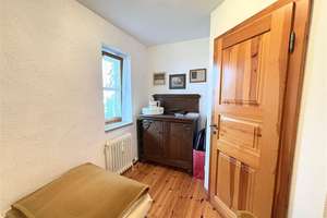 Doppelhaushälfte mit Einliegerwohnung und Doppelgarage in Rotthalmünster – Die vollständige Adresse der Immobilie erhältst du vom Anbieter., 94094 Rotthalmünster – Vorschaubild 8