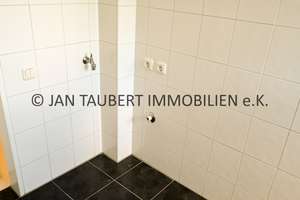 *** SONNIGER BALKON IN DER ENDETAGE*** - helle renovierte 2-Zimmer-Wohnung mit LIFT – Timmendorfer Straße 00, 22147 Rahlstedt, Hamburg – Vorschaubild 12