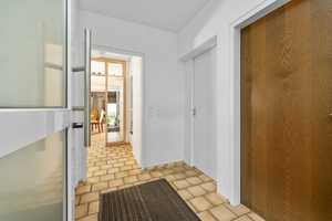 2-Familienhaus, 2 Einlieger-WHG, Garagen, Garten und sep. Gewerbegrundstück in 79211 Denzlingen – Emmendingen (Kreis) – Vorschaubild 28