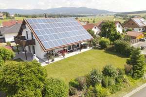 Chance für Eigennutzer - Wunderschönes Einfamilienhaus mit exklusivem Ambiente in Weiding Nähe Cham – Die vollständige Adresse der Immobilie erhältst du vom Anbieter., 93495 Weiding – Vorschaubild 1
