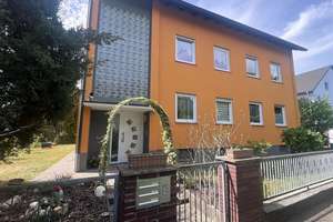 N-Kornburg! Schöne 4-Zi.-Wohnung mit Südterrasse, Garten, 2 Kellerräume + Garage! – Die vollständige Adresse der Immobilie erhältst du vom Anbieter., 90455 Kornburg, Worzeldorf, Nürnberg – Vorschaubild 4