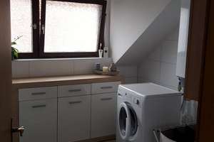 Schöne 3  Zimmer Dachgeschoss Wohnung in Stuttgart, Wangen – Die vollständige Adresse der Immobilie erhältst du vom Anbieter., 70327 Wangen, Stuttgart – Vorschaubild 5