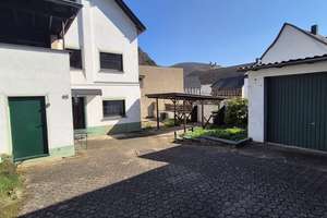 Großzügiges Einfamilienhaus in Kattenes mit Balkon, Garagen & Potenzial – Oberdorfstraße 15, 56332 Löf – Vorschaubild 6