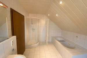 Wellness inklusive: Freistehendes Einfamilienhaus mit Sauna in Erfurt-Stotternheim – Die vollständige Adresse der Immobilie erhältst du vom Anbieter., 99095 Stotternheim, Erfurt – Vorschaubild 11