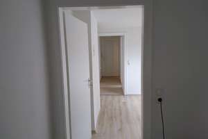Helle und gemütliche 2-Zimmer Dachgeschosswohnung in wunderschönem Altbau – Industriestraße 51, 47803 Kempener Feld/Baackeshof, Krefeld – Vorschaubild 15