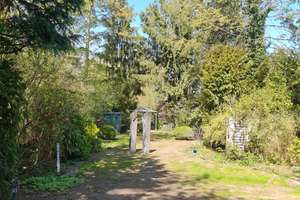 Sehr weitläufiges sonniges Grundstück  in vorzüglicher Wannsee-Lage, 200 m² Wohn-Nutzfläche – Die vollständige Adresse der Immobilie erhältst du vom Anbieter., 14109 Wannsee, Berlin – Vorschaubild 2
