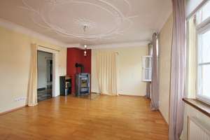 Beeindruckende Jugendstil-Villa mit mehreren Einheiten in toller Lage in Oberndorf! – Die vollständige Adresse der Immobilie erhältst du vom Anbieter., 78727 Oberndorf am Neckar – Vorschaubild 3