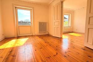 Uhlenhorst: Sonnenverwöhnter Altbau mit Balkon, Weitblick & Privatsphäre – Die vollständige Adresse der Immobilie erhältst du vom Anbieter., 22085 Uhlenhorst, Hamburg – Vorschaubild 5