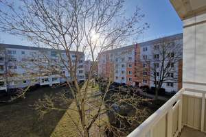 Property thumbnail 1