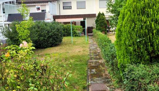 Bild von Reihenmittelhaus in sehr ruhiger Lage!