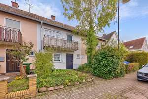 Reihenmittelhaus mit Garten und Garage in gewachsener Wohngegend nähe Heidelberg! – Die vollständige Adresse der Immobilie erhältst du vom Anbieter., 68535 Edingen-Neckarhausen – Vorschaubild 1