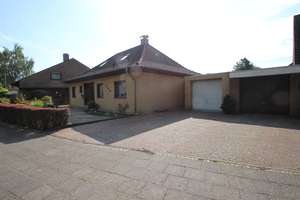 Hier wohnen Sie unmittelbar am Krefelder Stadtwald! ( Bungalow ) – Gatzenstraße 3, 47802 Verberg, Krefeld – Vorschaubild 2