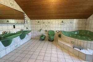 Großzügiges, teilmöbliertes Einfamilienhaus mit viel Holz, Sauna und kleinem Garten – Kinaderweg X, 85551 Kirchheim bei München – Vorschaubild 10