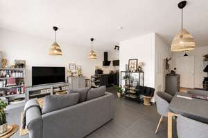 Lichtdurchflutete 2-Zimmer-Wohnung mit moderner Einbauküche – Fritz-Bauer-Straße 15, 53123 Duisdorf, Bonn – Vorschaubild 3
